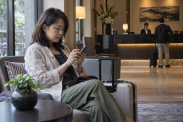 出发前把支付准备好：航班、酒店和境外消费的备用方案